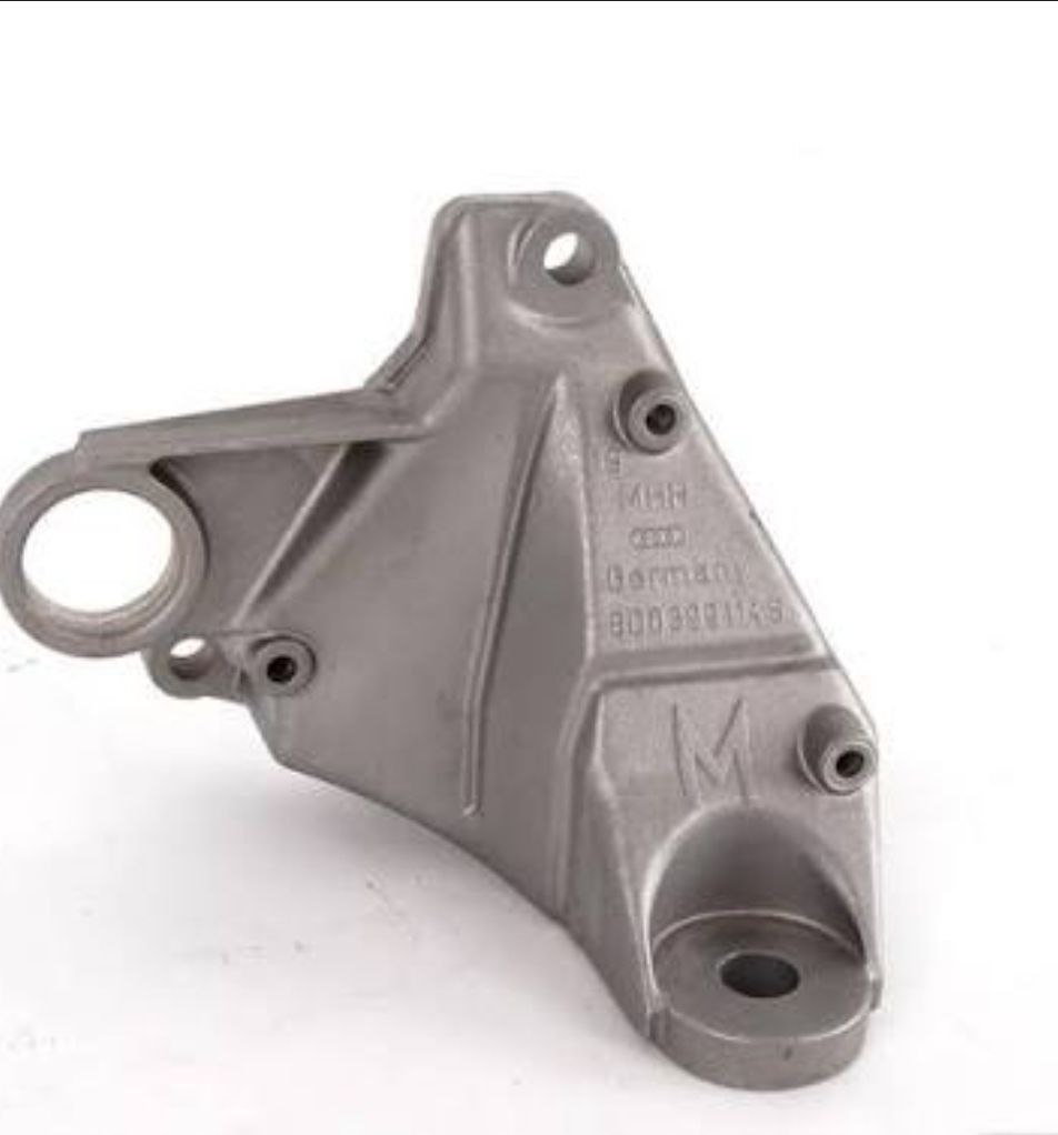 кронштейни мкпп Audi 