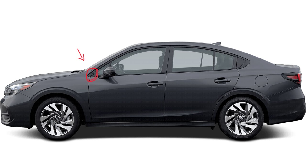 пластикова заглушка Subaru 2008 р. 