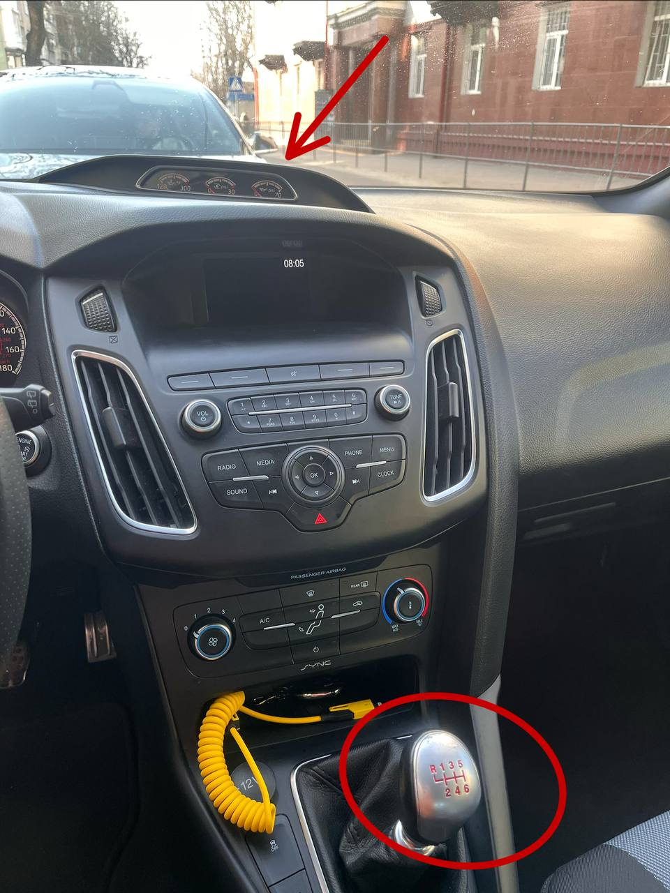 накладка на доп панель приборки Ford 