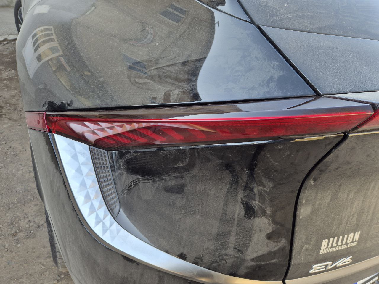 лівий стоп Kia EV6 2021 р. 