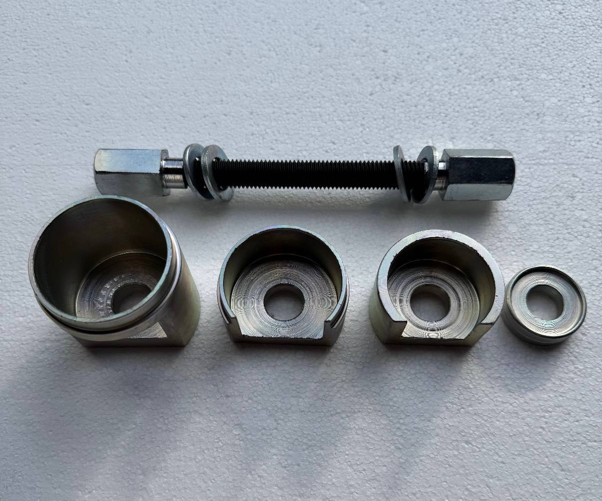 съемник задних плавающих сайлентблоков Tesla 