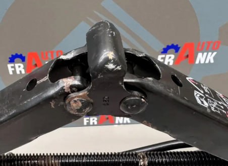 зламані домкрати Renault 