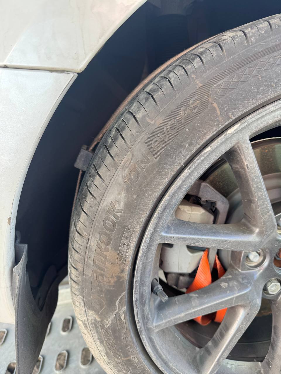 шина hankook ion evo as 