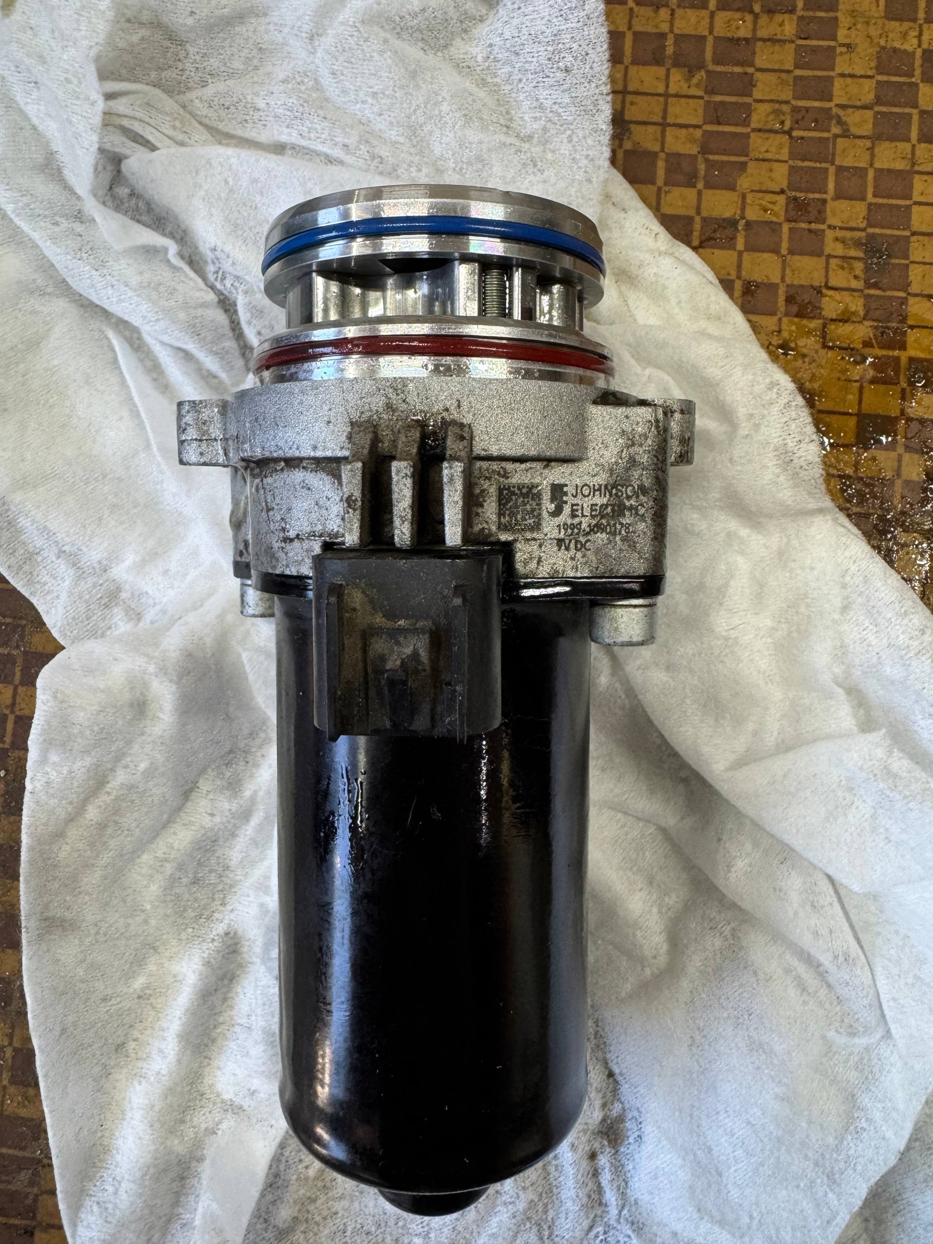 Мотор насоса заднього диференціала Jeep Cherokee 2021 р. 