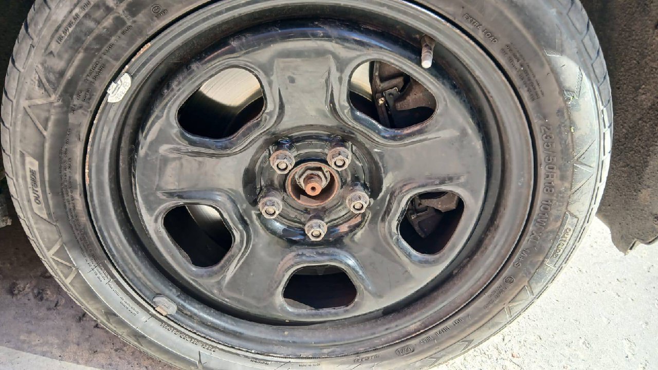 Купити запаска Ford Explorer 