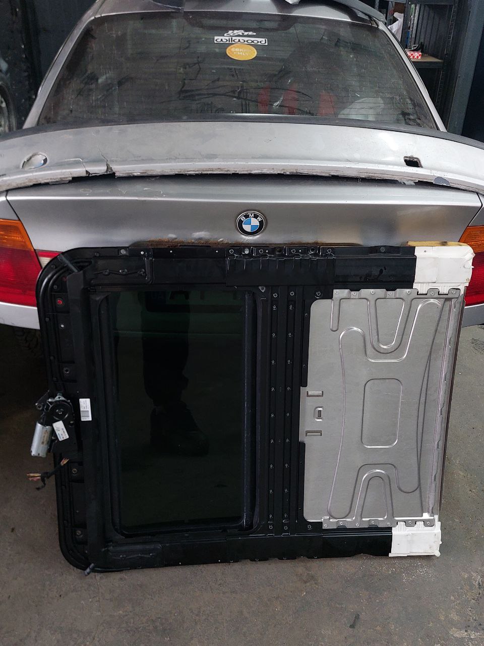 Люк Е46 седан BMW 