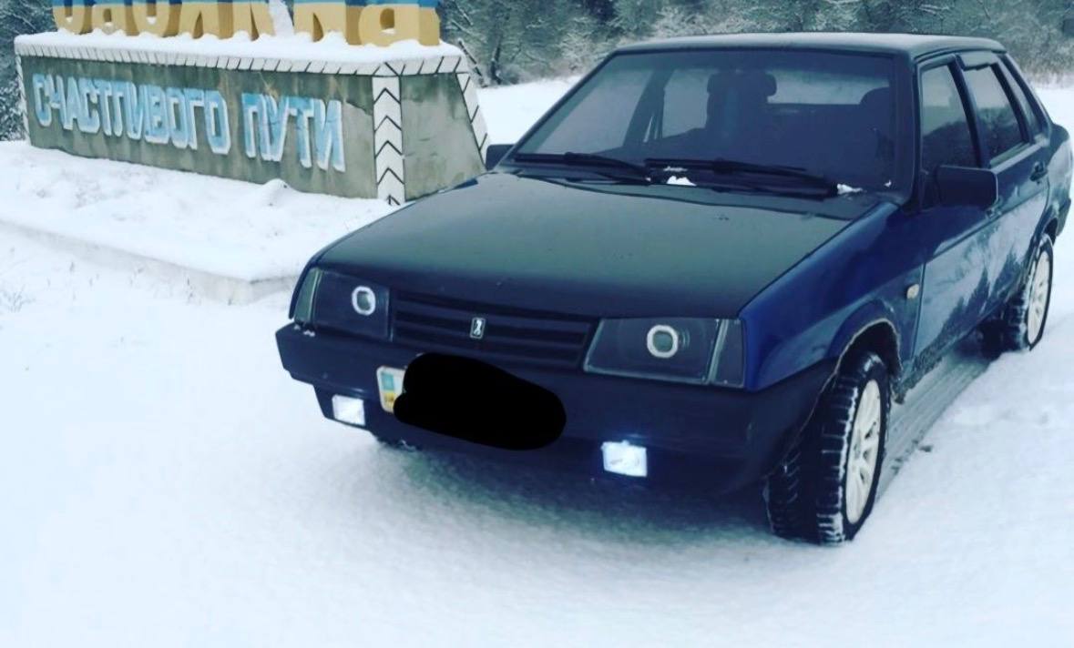 Фари з лінзами АЗЛК 