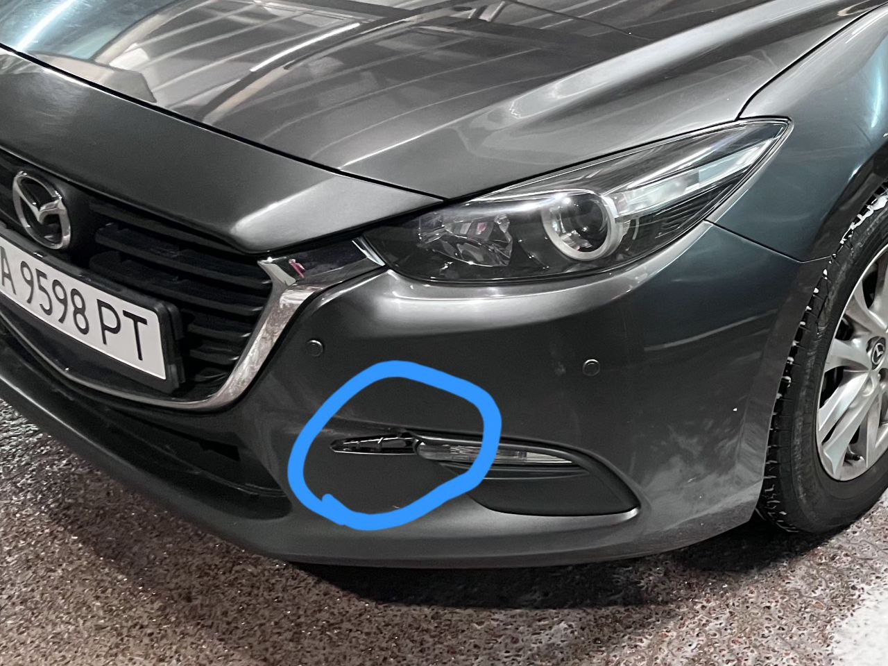 Купити заглушка Mazda 
