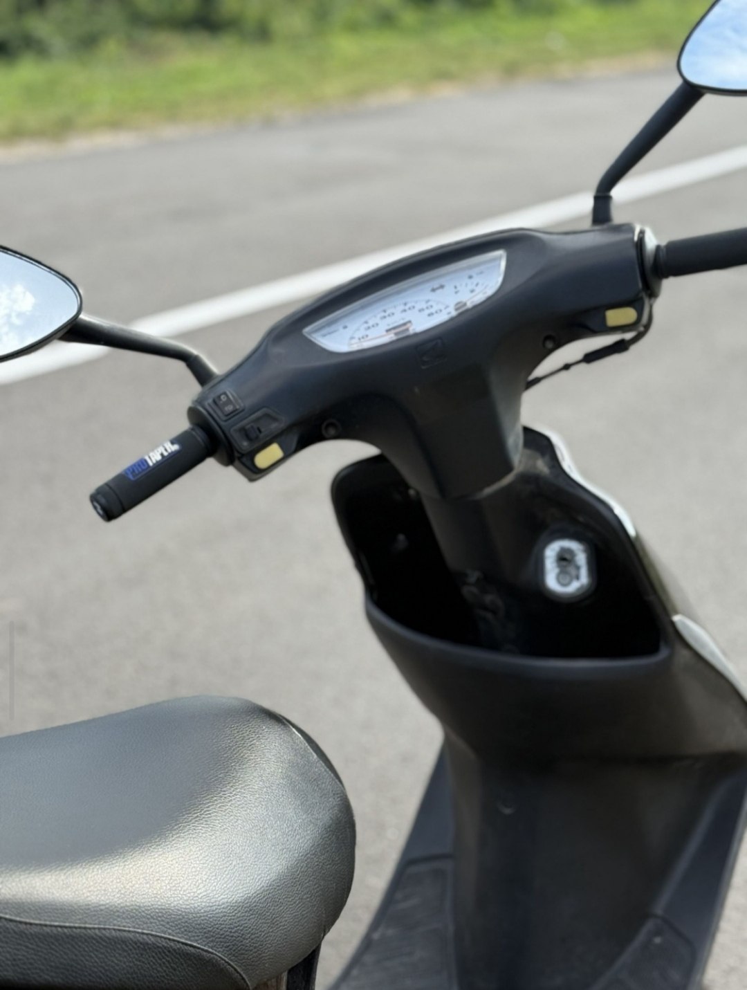 рама з замком, ключем, робочим механізмом Honda 