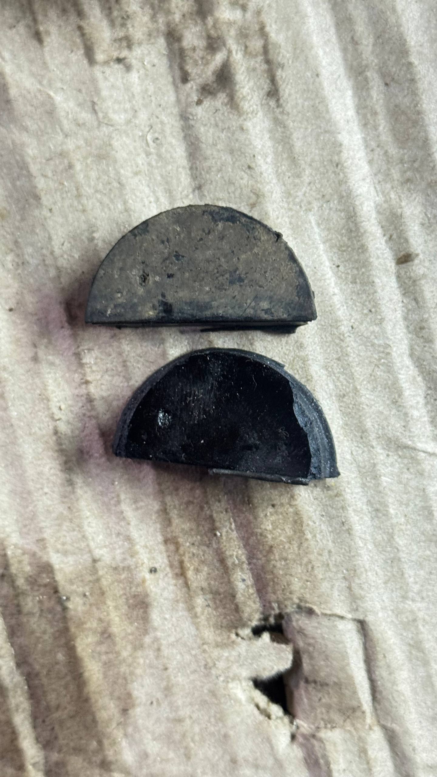 заглушки распредвалів Subaru 