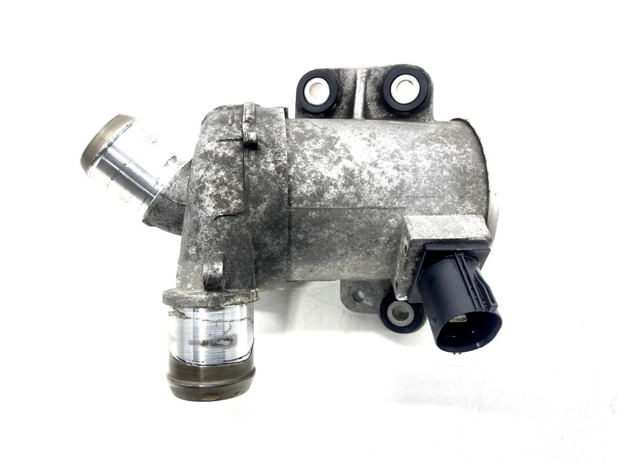 помпа охолодження Ford 