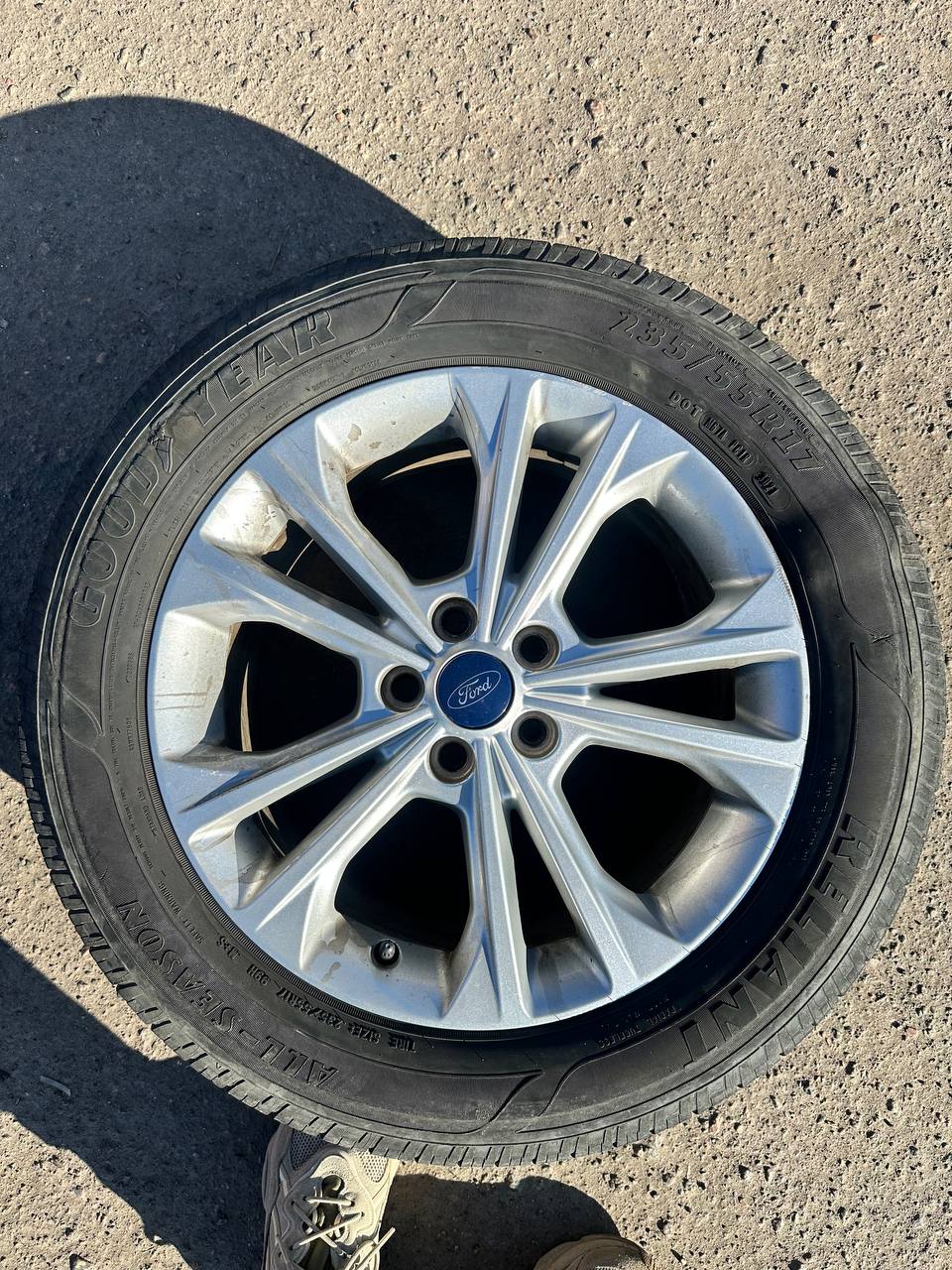 деталь із зображення Ford Escape 