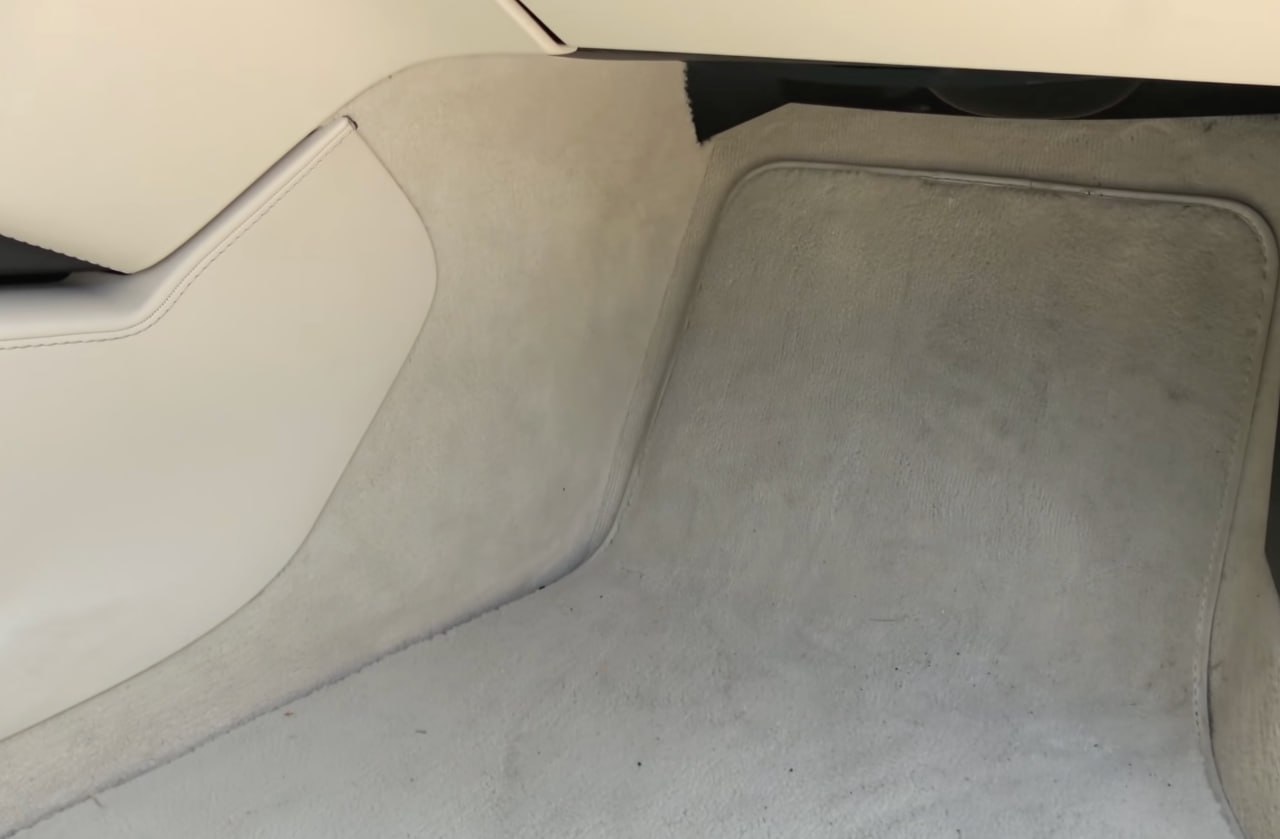 комплект ковриків салону Tesla 