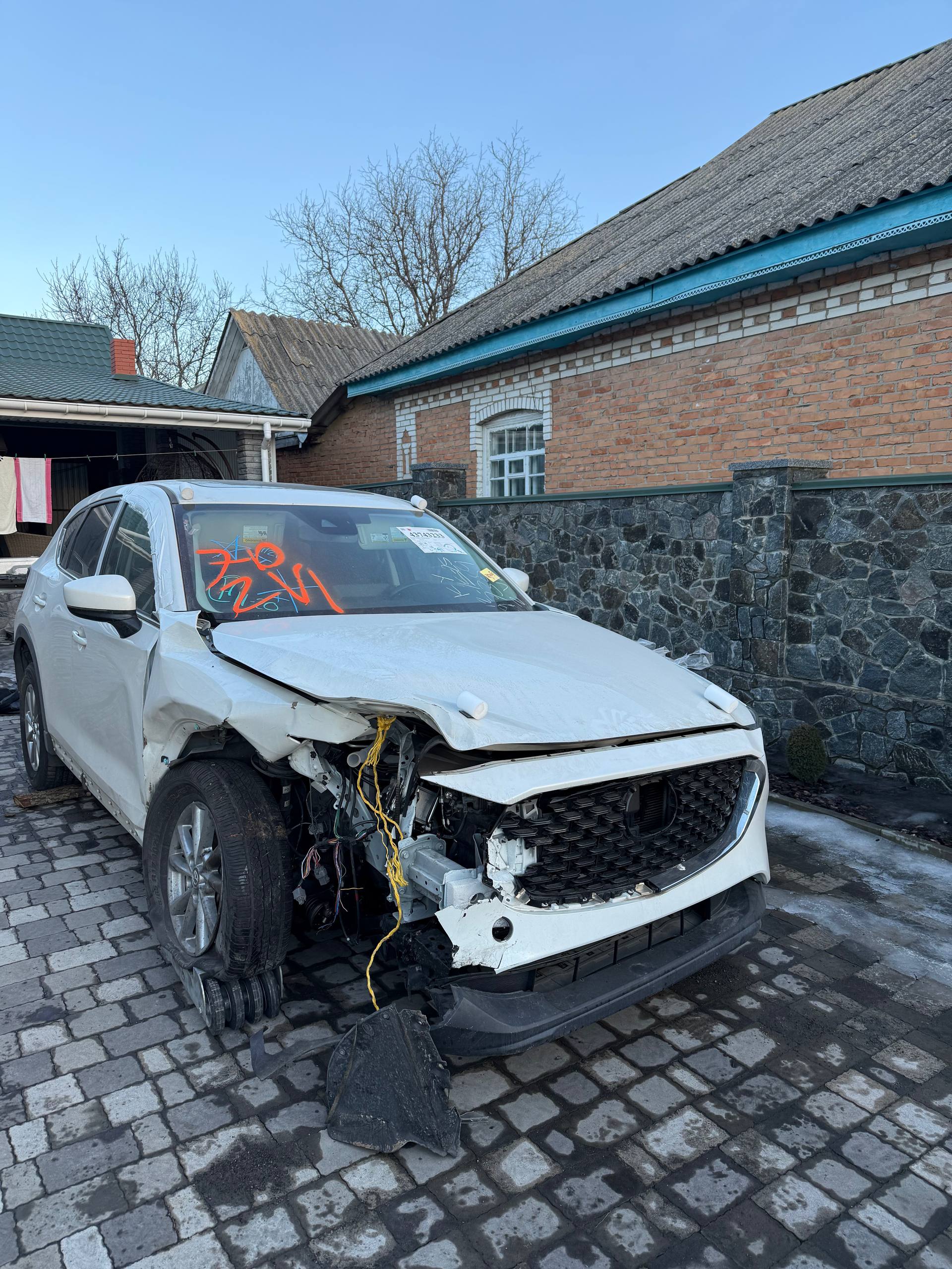 стійка Mazda CX-5 