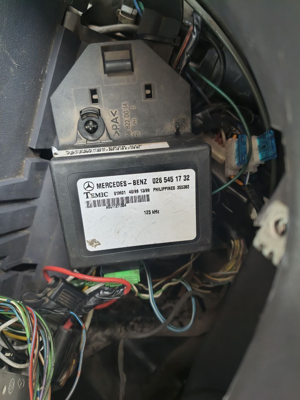 блок иммобилайзера Mercedes-Benz 