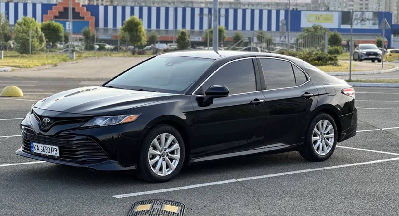 задня частина кузова Toyota 2019 р. 