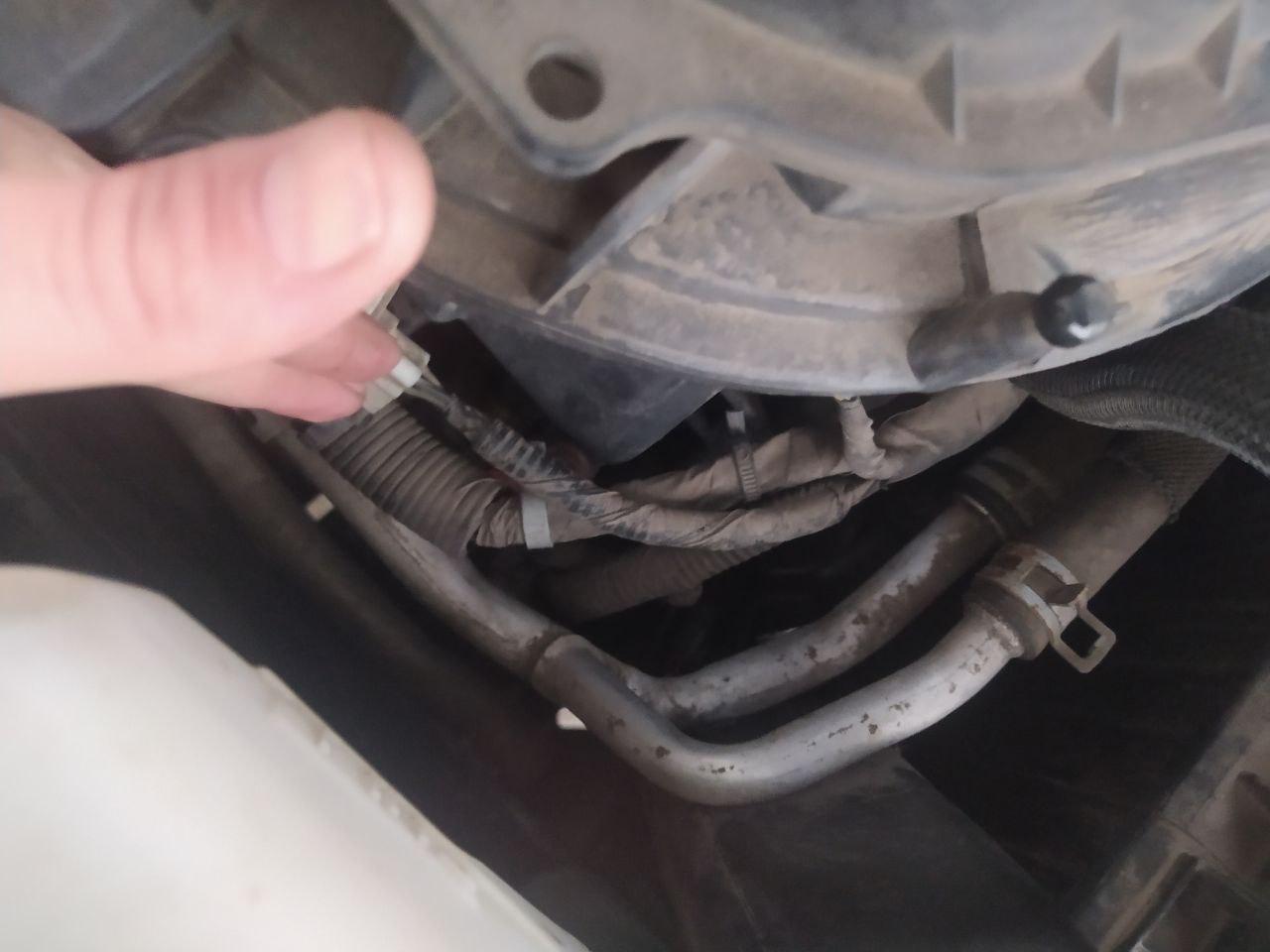 трубка Dodge Journey 