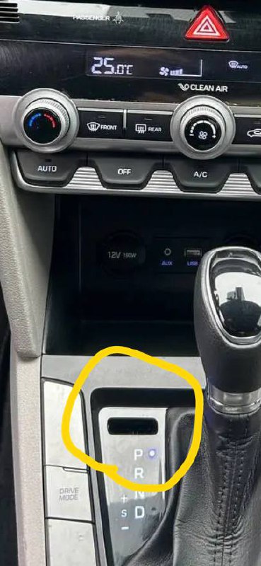 деталь із зображення Hyundai Elantra 