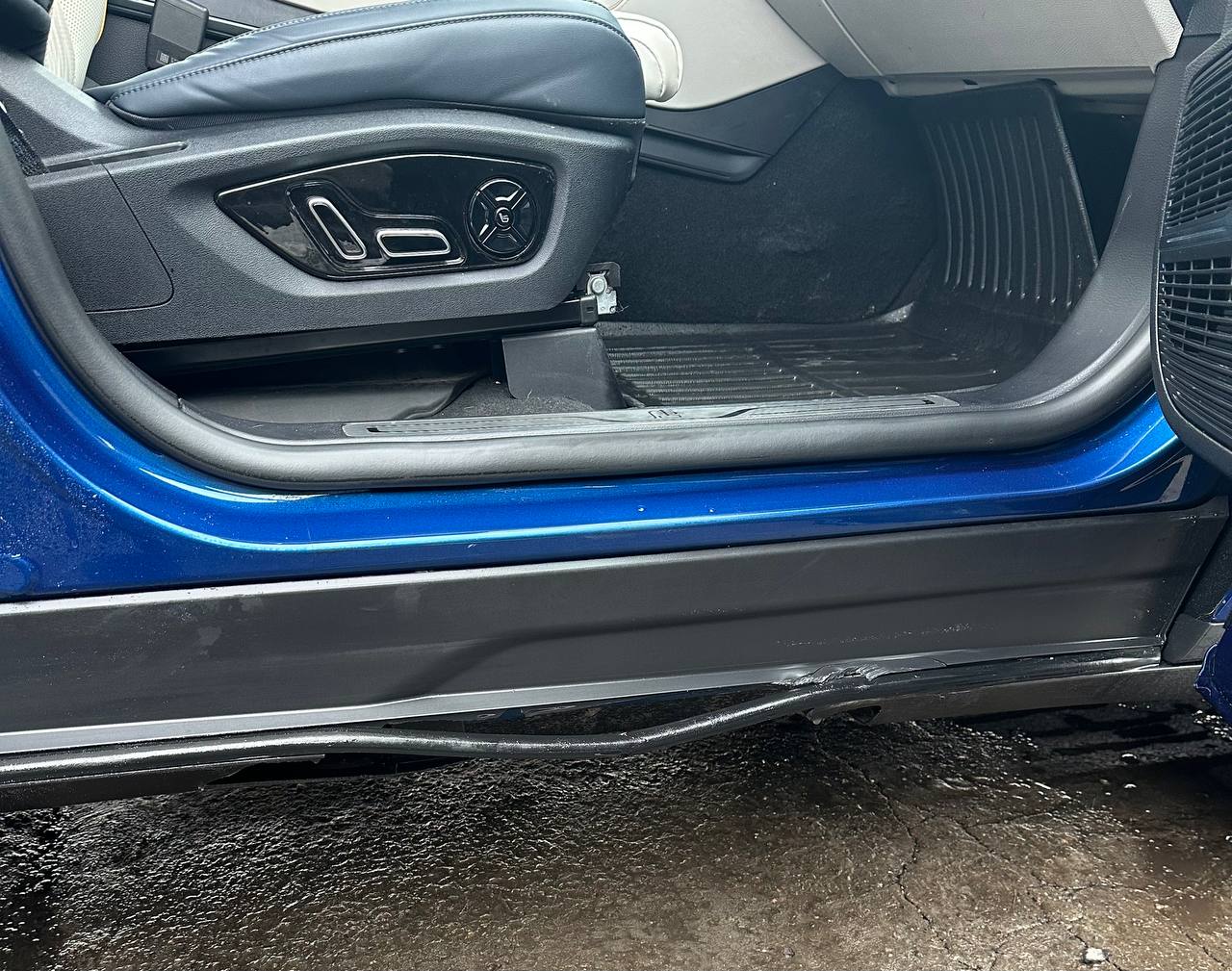 накладка на порог Tang 2022 р. 