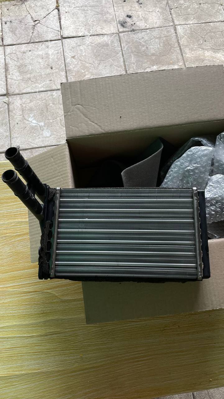 радіатор пічки 