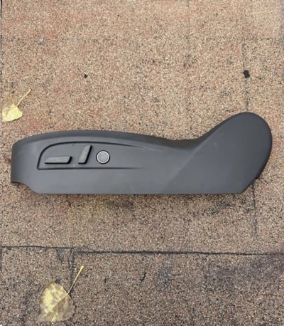 Накладка сидіння водія АЗЛК 