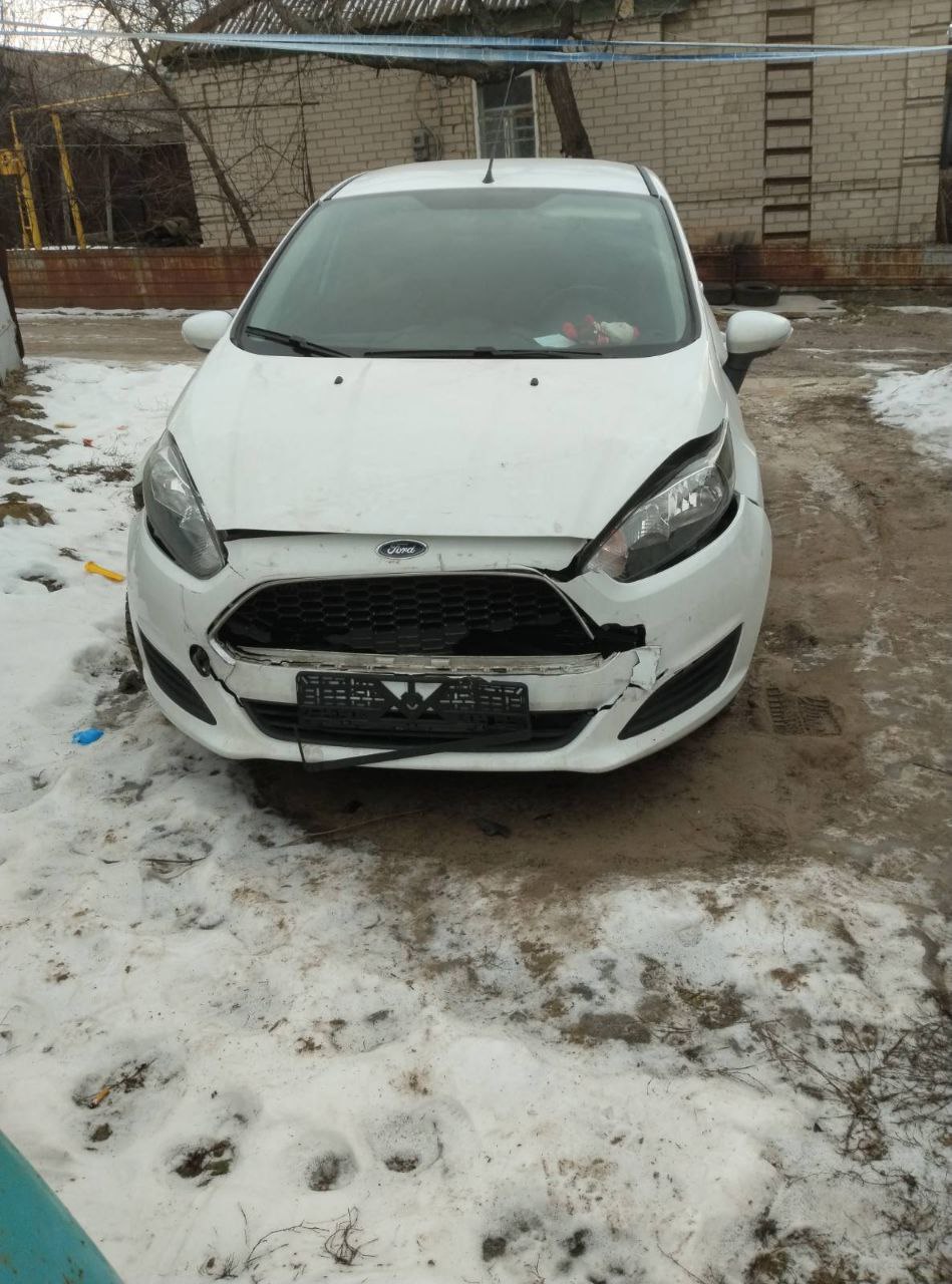 капот Ford 