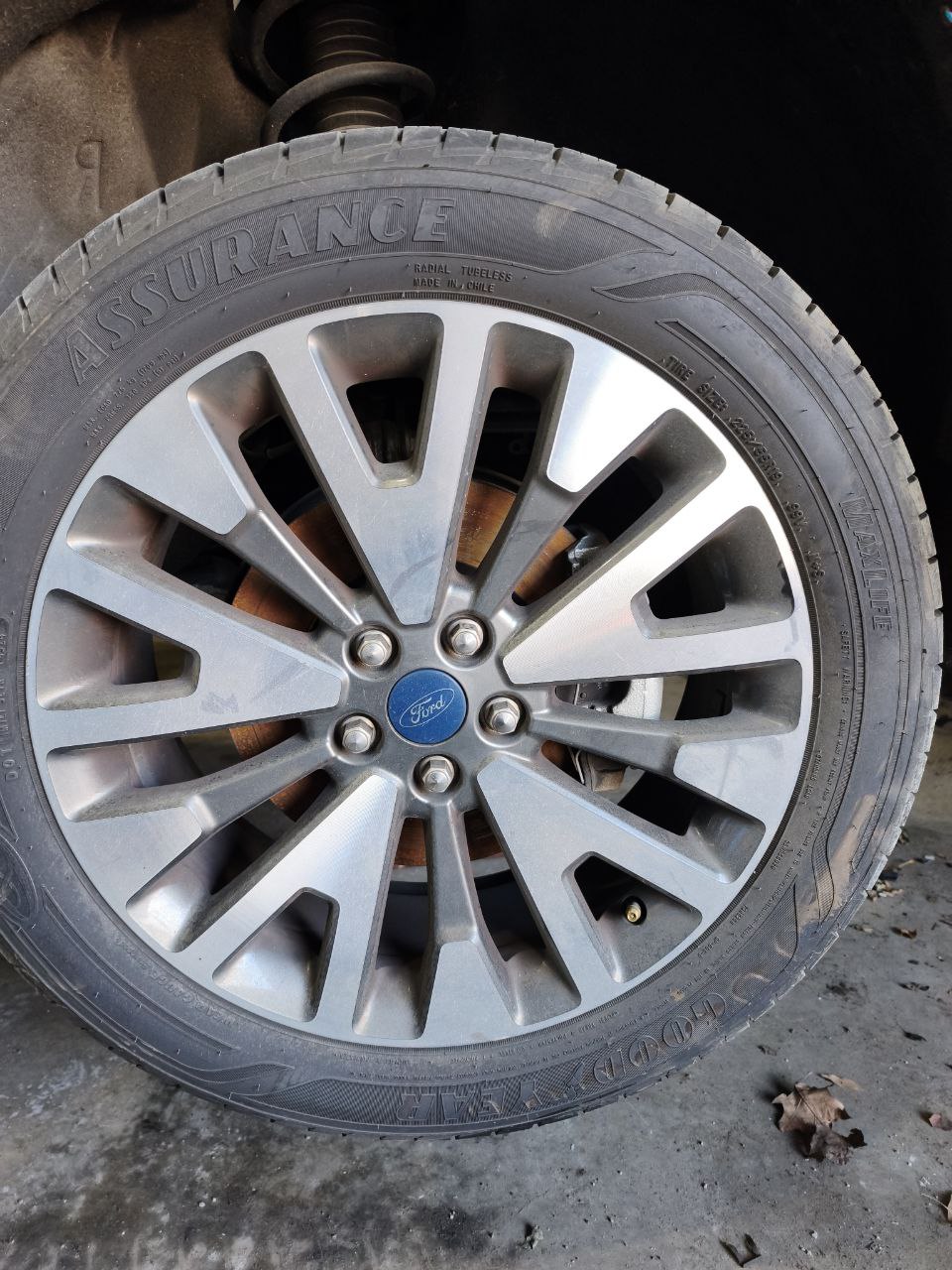Goodyear Assurance MaxLife 255/55 R19 АЗЛК 