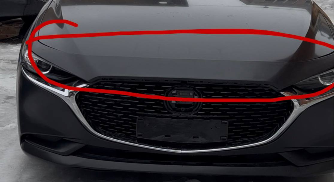 продовження капота Mazda 3 
