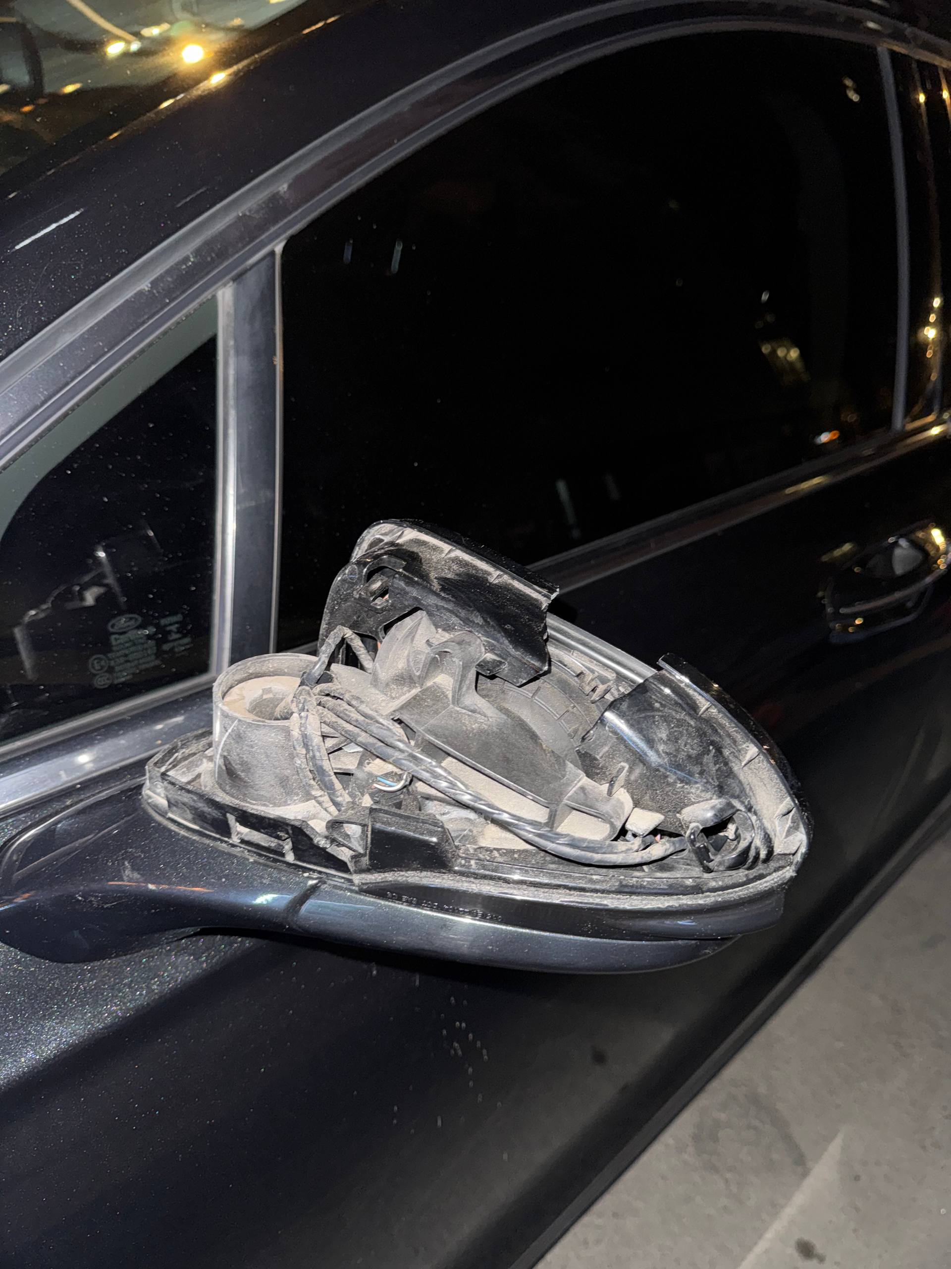 накладки бокових зеркал Ford дорест 