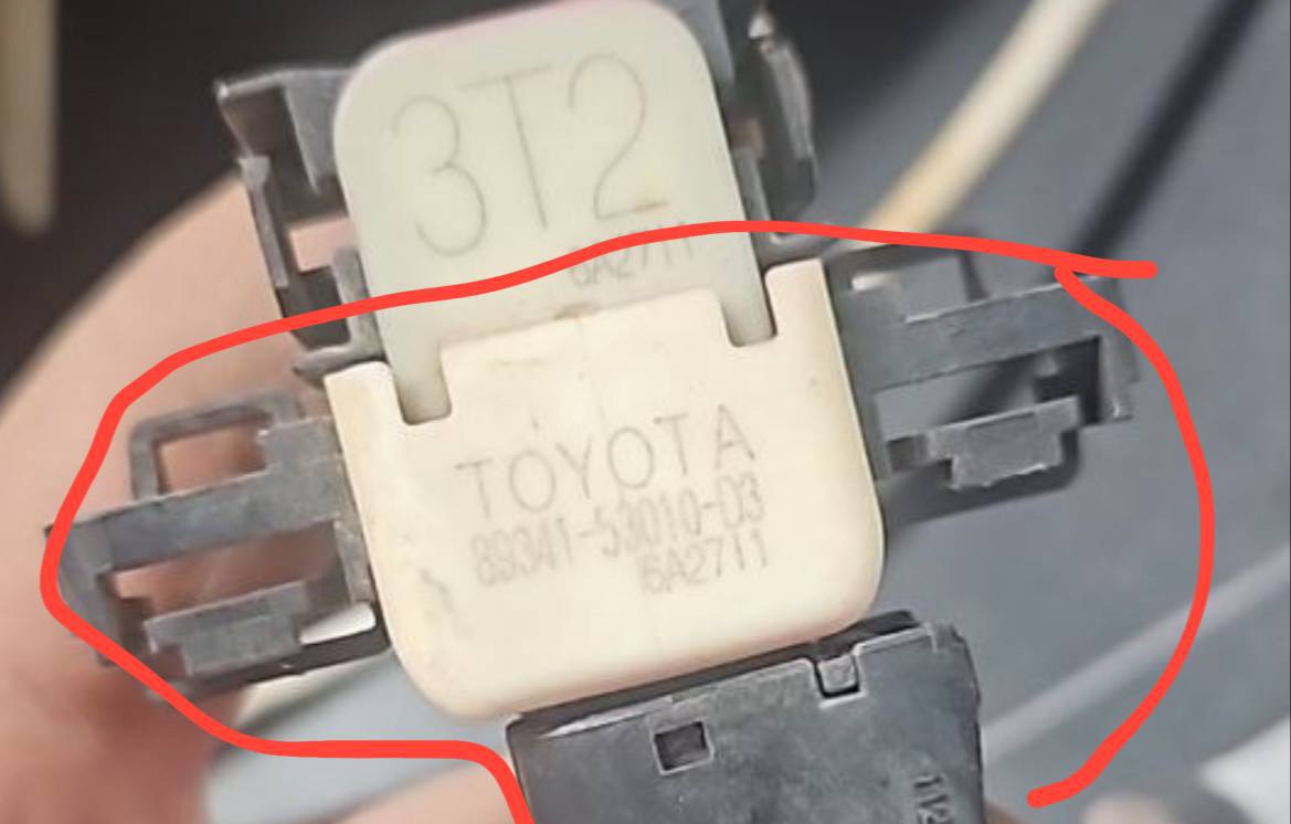 парктроник Toyota 