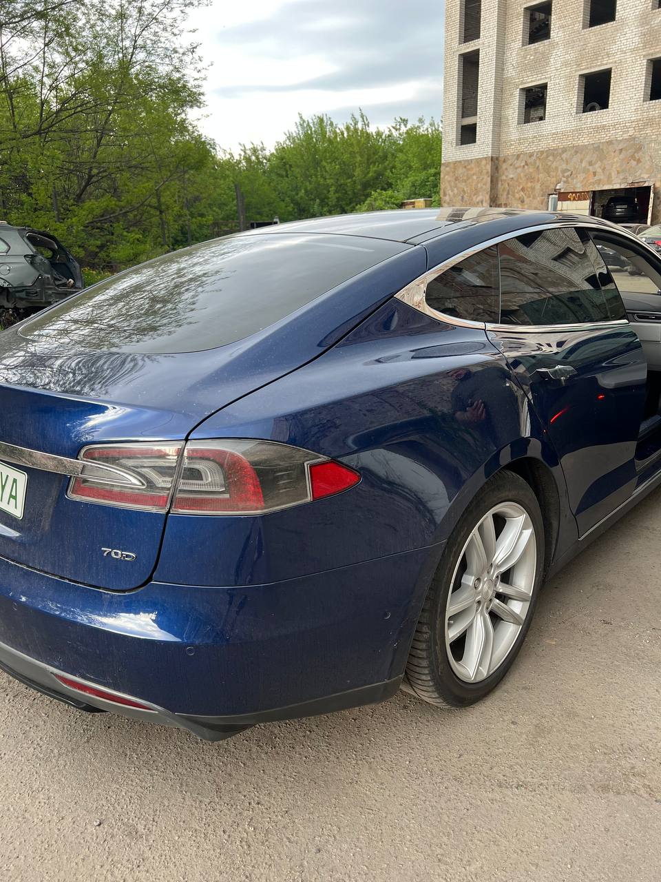Купити клапан охолодження Tesla Model S 2015 р. 