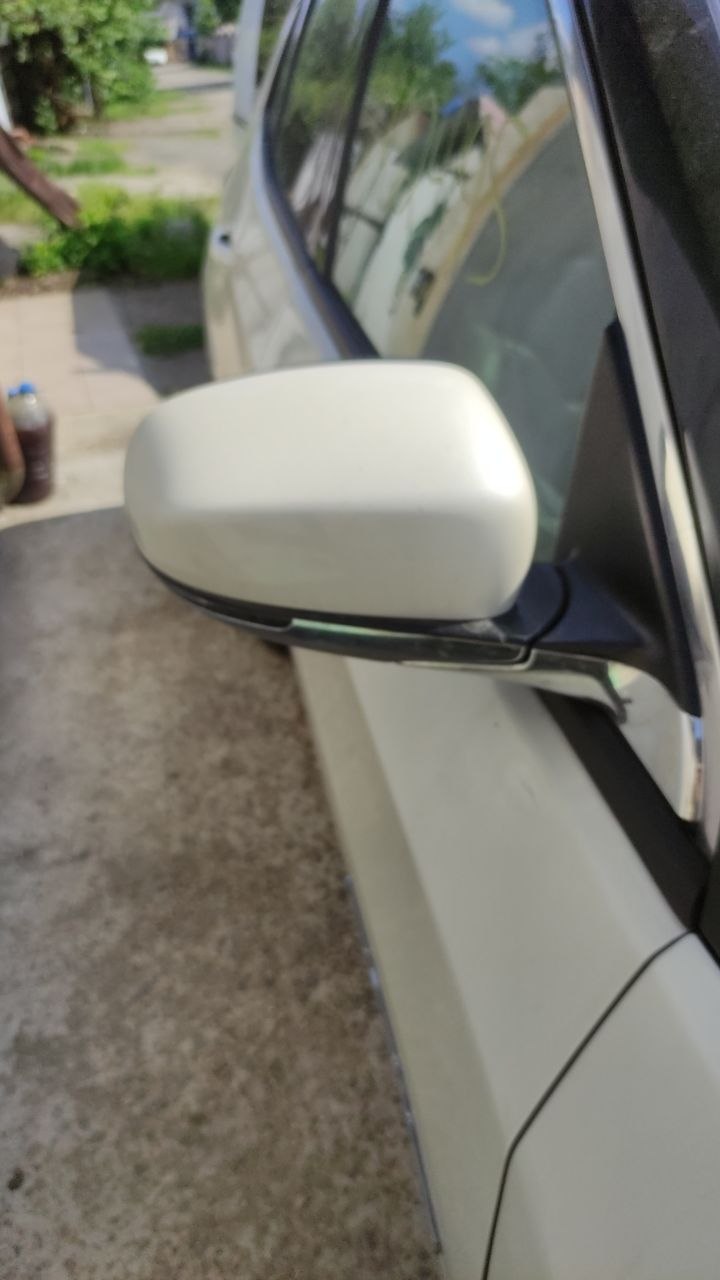 Купити ліве зеркало Jeep Compass 