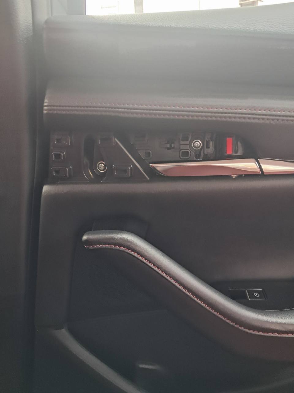 Купити права задня дверка Mazda 3 2023 р. 