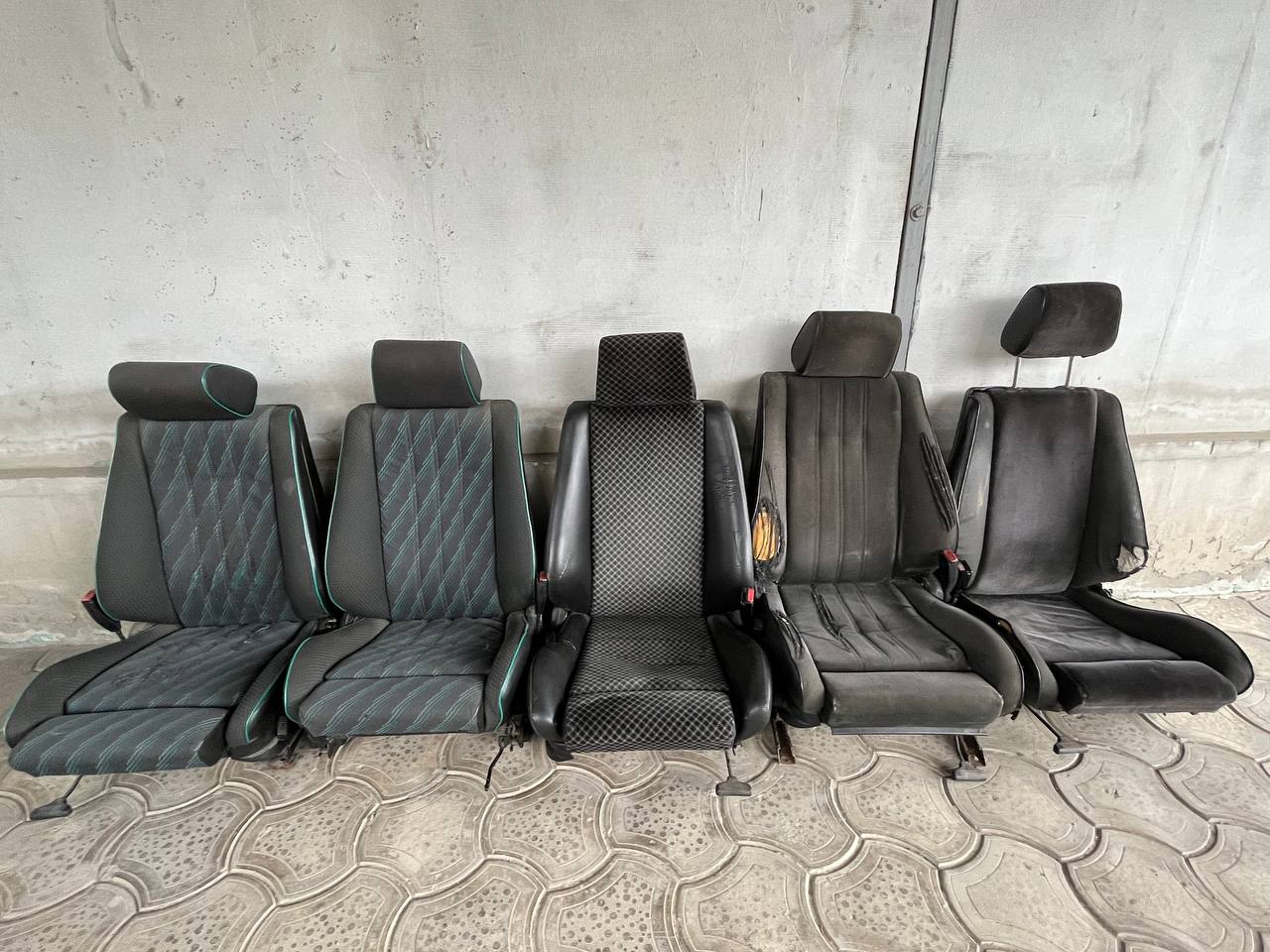 Купити рекаро е30/21 Renault 21 