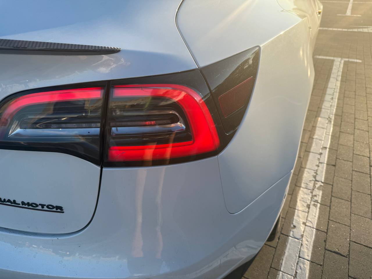 Купити стоп задний правый Mazda 3 Дорест 2020 р. 